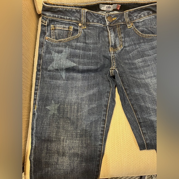 Cabi Women Jeans size 2 Slim Boyfriend cut. - Picture 8 of 13